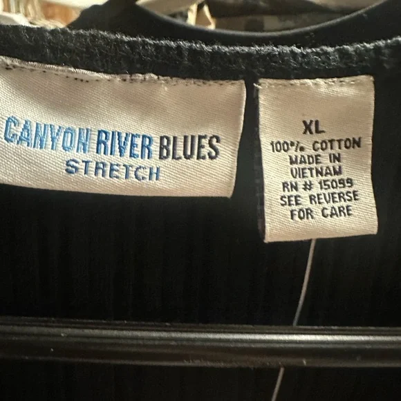Canyon River Blues Black Tank Top - Picture 3 of 4